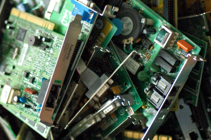 How to Recycle Electronics